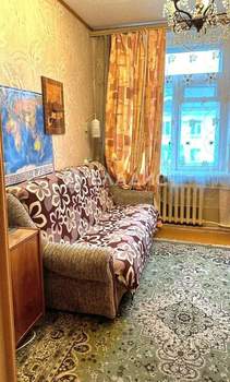 3-к квартира, вторичка, 54м2, 3/3 этаж