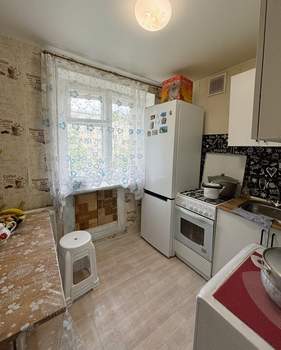 2-к квартира, вторичка, 45м2, 3/5 этаж