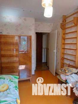 2-к квартира, вторичка, 52м2, 1/9 этаж