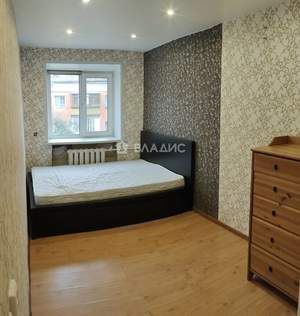 2-к квартира, вторичка, 44м2, 3/3 этаж