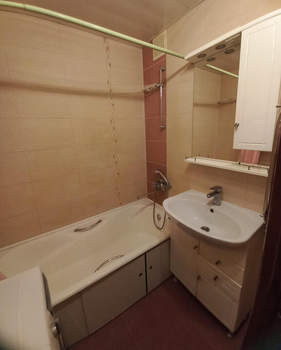 2-к квартира, вторичка, 55м2, 5/5 этаж