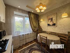 3-к квартира, вторичка, 63м2, 2/9 этаж