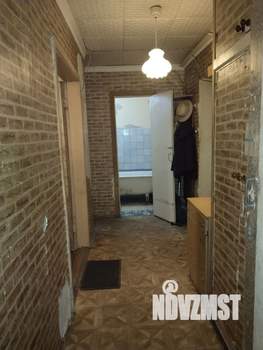 2-к квартира, вторичка, 42м2, 1/9 этаж