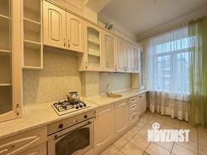 2-к квартира, вторичка, 60м2, 4/4 этаж