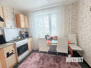 2-к квартира, вторичка, 53м2, 1/9 этаж