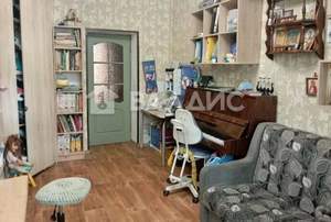 4-к квартира, вторичка, 94м2, 2/5 этаж