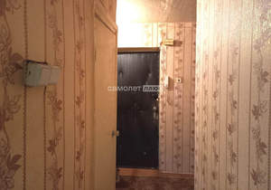 3-к квартира, вторичка, 53м2, 1/4 этаж