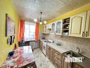 3-к квартира, вторичка, 63м2, 1/9 этаж