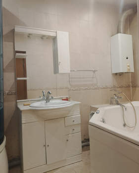 4-к квартира, вторичка, 108м2, 3/5 этаж