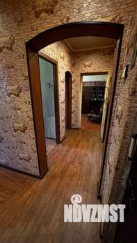 3-к квартира, вторичка, 57м2, 1/4 этаж