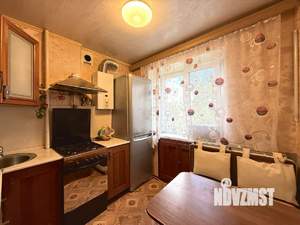 2-к квартира, вторичка, 45м2, 3/5 этаж