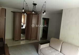 2-к квартира, вторичка, 43м2, 1/5 этаж