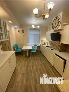 2-к квартира, вторичка, 71м2, 1/5 этаж