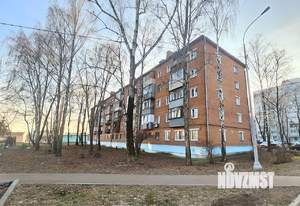 2-к квартира, вторичка, 42м2, 3/5 этаж