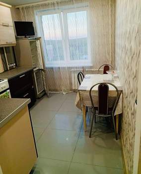 3-к квартира, вторичка, 65м2, 8/9 этаж