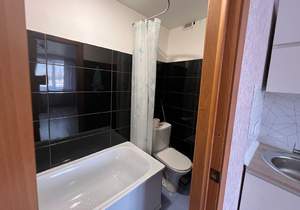 Студия квартира, вторичка, 18м2, 5/5 этаж