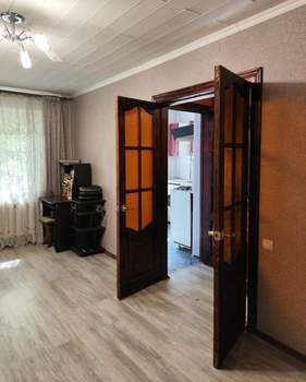 2-к квартира, вторичка, 45м2, 1/5 этаж