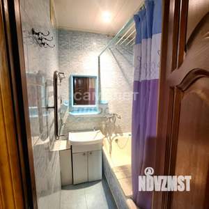 2-к квартира, вторичка, 42м2, 1/5 этаж