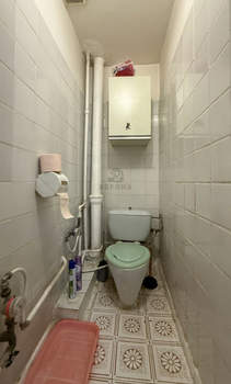 3-к квартира, вторичка, 70м2, 1/9 этаж