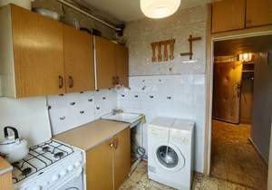 2-к квартира, вторичка, 44м2, 9/9 этаж