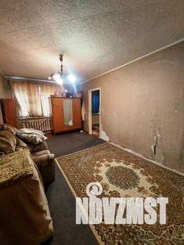 2-к квартира, вторичка, 45м2, 1/4 этаж