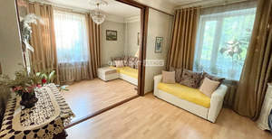 3-к квартира, вторичка, 55м2, 1/4 этаж
