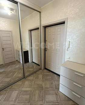 1-к квартира, вторичка, 42м2, 10/12 этаж