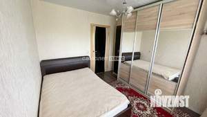 4-к квартира, вторичка, 60м2, 5/5 этаж