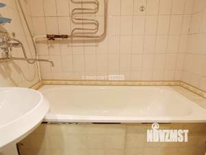 2-к квартира, вторичка, 63м2, 3/3 этаж