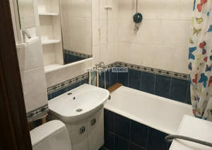 2-к квартира, вторичка, 44м2, 3/5 этаж