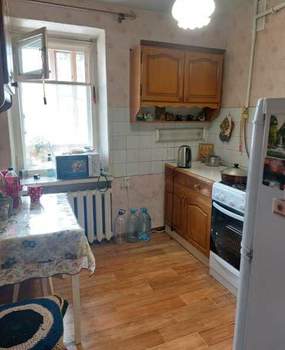 2-к квартира, вторичка, 52м2, 1/9 этаж