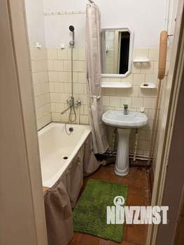 2-к квартира, вторичка, 56м2, 2/2 этаж