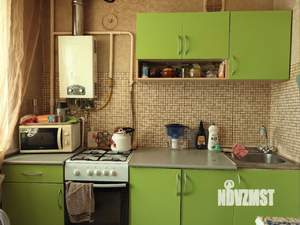 2-к квартира, вторичка, 42м2, 3/5 этаж