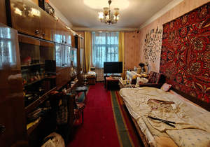 2-к квартира, вторичка, 62м2, 1/5 этаж