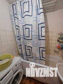 2-к квартира, вторичка, 52м2, 1/9 этаж