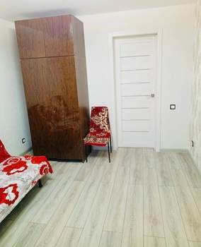 3-к квартира, вторичка, 65м2, 8/9 этаж