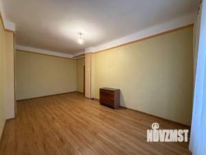 2-к квартира, вторичка, 60м2, 4/4 этаж