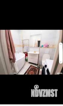 4-к квартира, вторичка, 96м2, 1/4 этаж