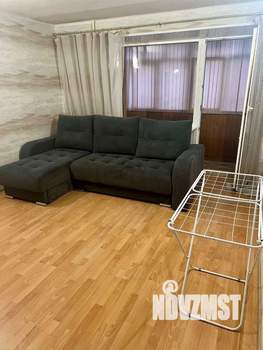 2-к квартира, вторичка, 52м2, 1/9 этаж