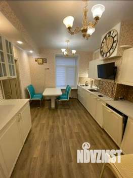 2-к квартира, вторичка, 76м2, 1/5 этаж