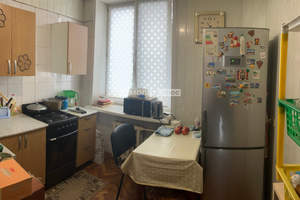 3-к квартира, вторичка, 53м2, 2/4 этаж