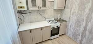 2-к квартира, вторичка, 48м2, 1/4 этаж