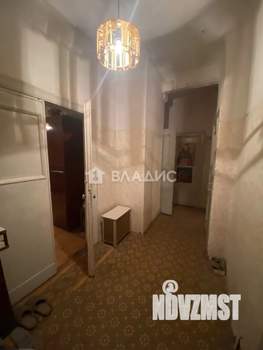 2-к квартира, вторичка, 60м2, 1/5 этаж