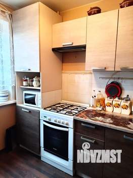 2-к квартира, вторичка, 47м2, 3/5 этаж