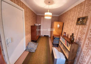 3-к квартира, вторичка, 53м2, 1/4 этаж