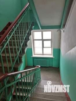 2-к квартира, вторичка, 58м2, 3/3 этаж